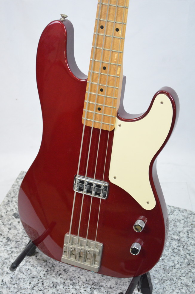 フェンダーメキシコ_カブロニータプレシジョンベース_ボディ