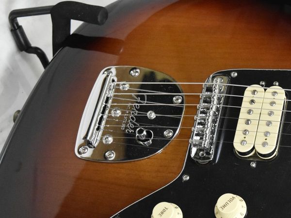 ジャズマスターのトレモロ