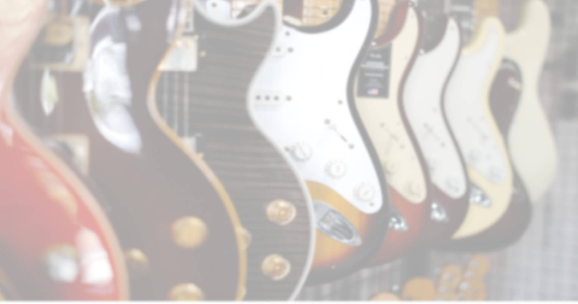 店頭に並んでいるギター