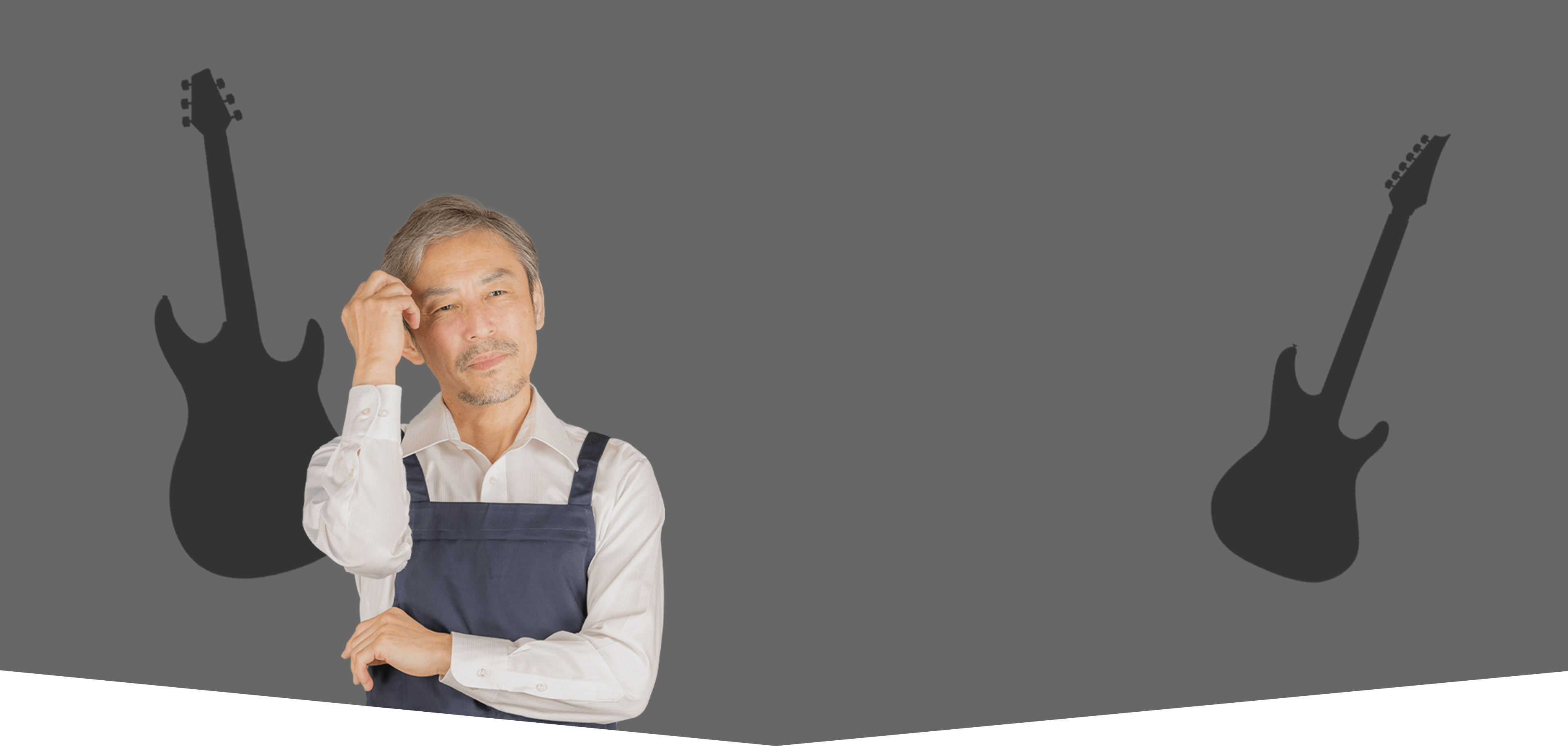 店長が悩んでいる写真